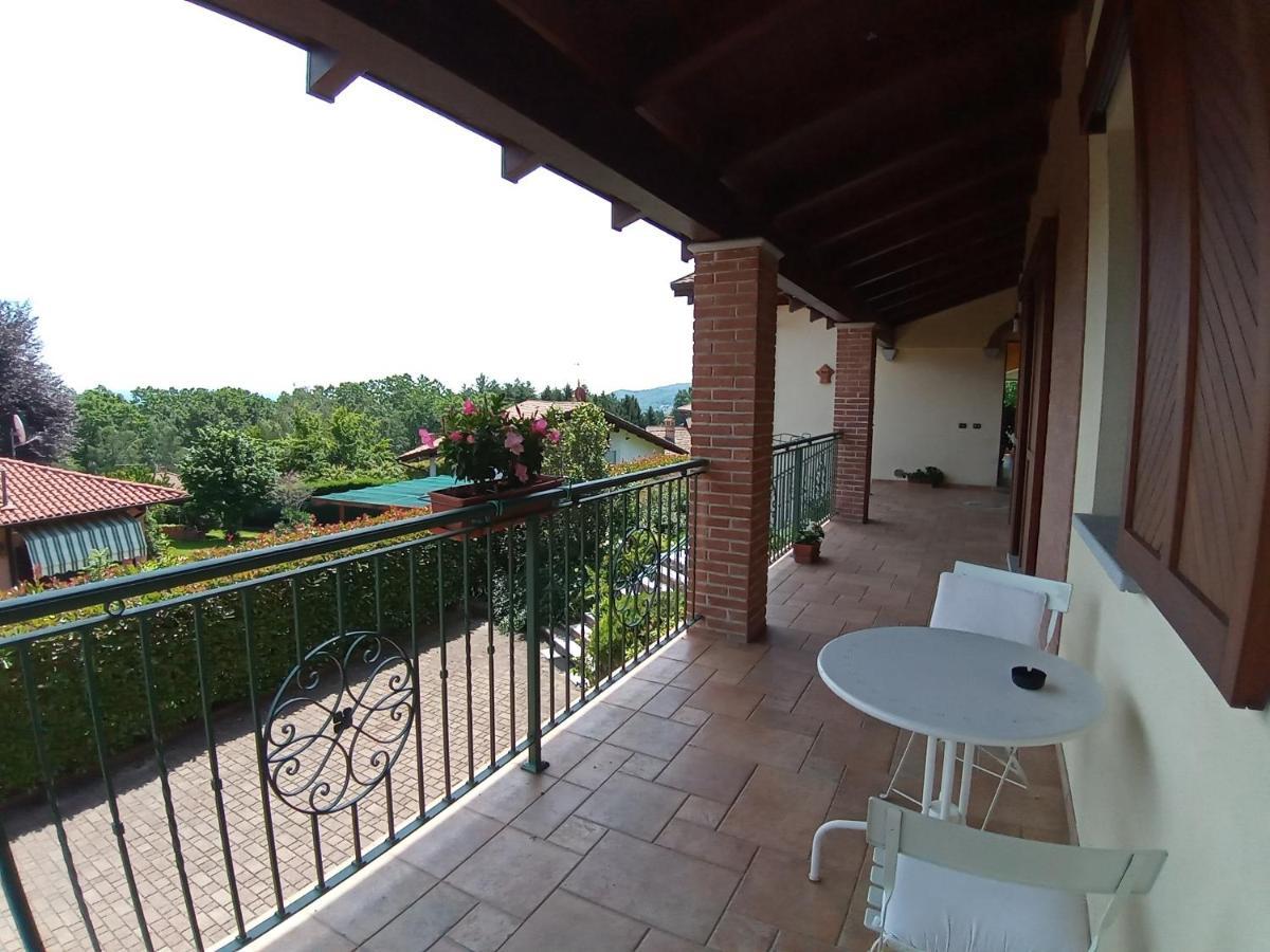 Appartamento Panoramico Parella Luaran gambar